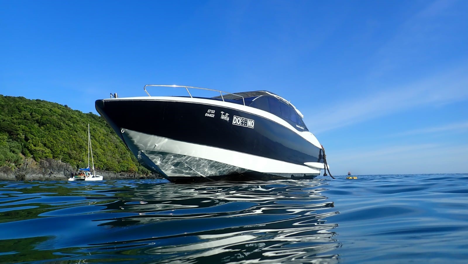 Open water private speedboat